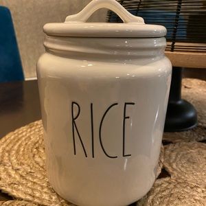 ❌SOLD❌Rae Dunn Large Rice Canister
